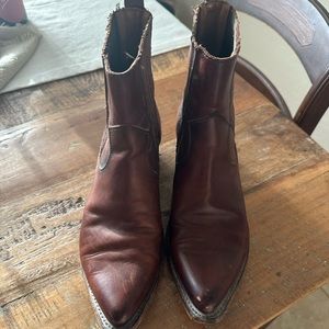 Frye Ankle Sasha Chelsea